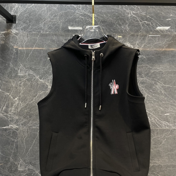 MONCLER stand-up collar cardigan vest - Picture 6 of 9